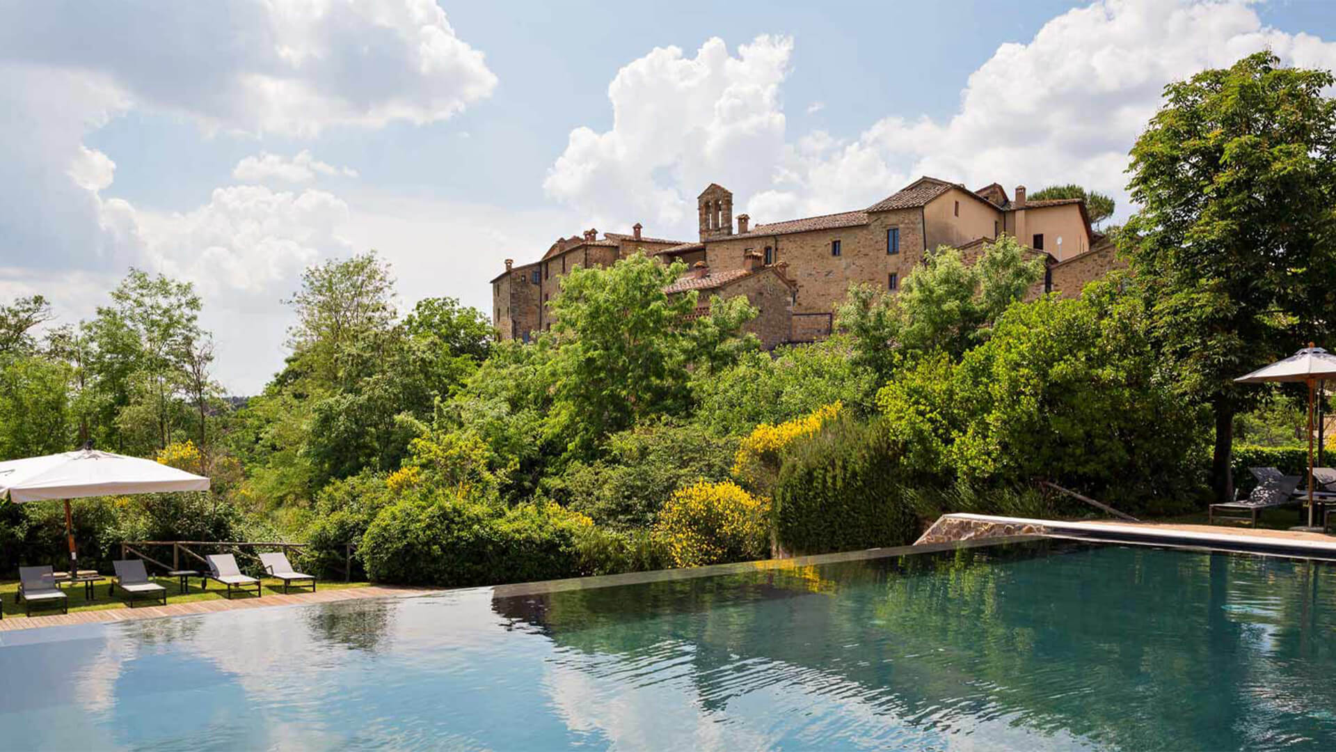 Castel Monastero  -  Luxlife